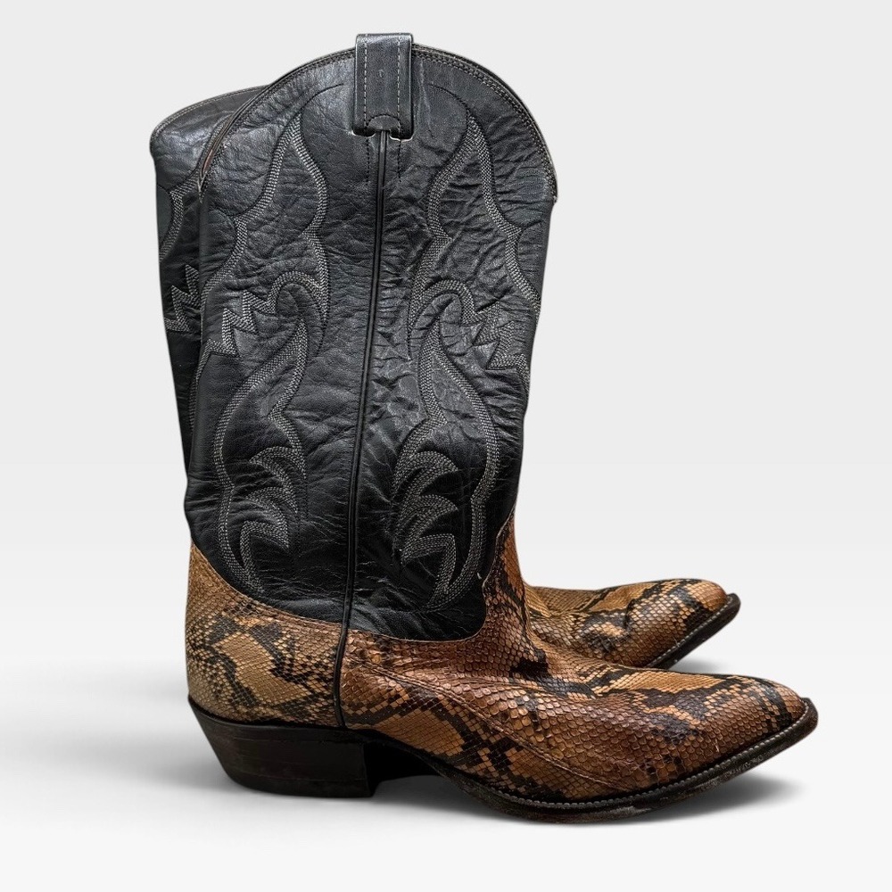 Nocona Western Boots Mens 8 Python Snakeskin Pointed Toe Black Brown USA Vintage